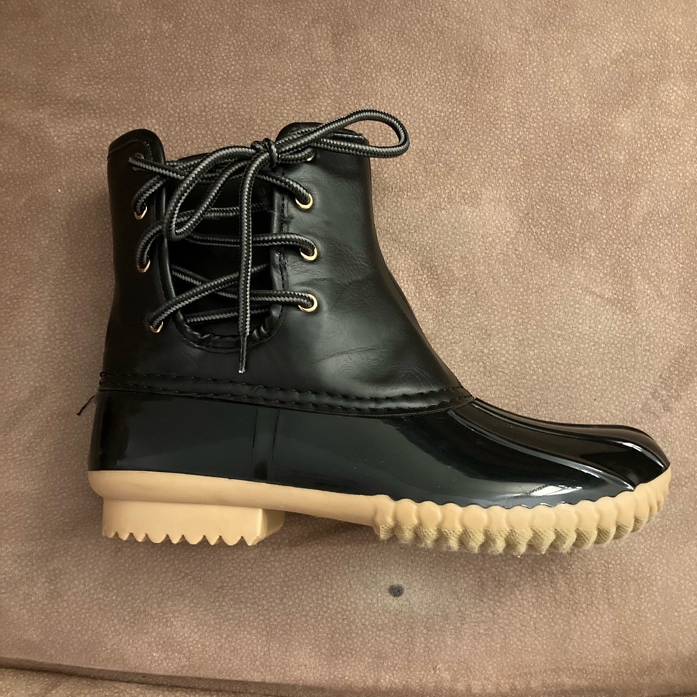 Womens waterproof boots